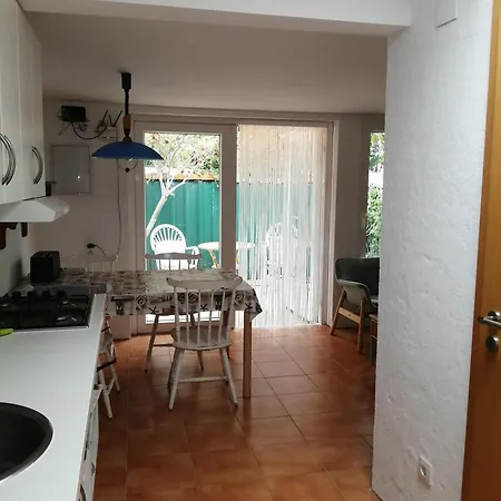 Bett 1 Im Frauen 2-bettzimmer Nur Frauen Only Women Solo Mucheres Auberge de jeunesse *